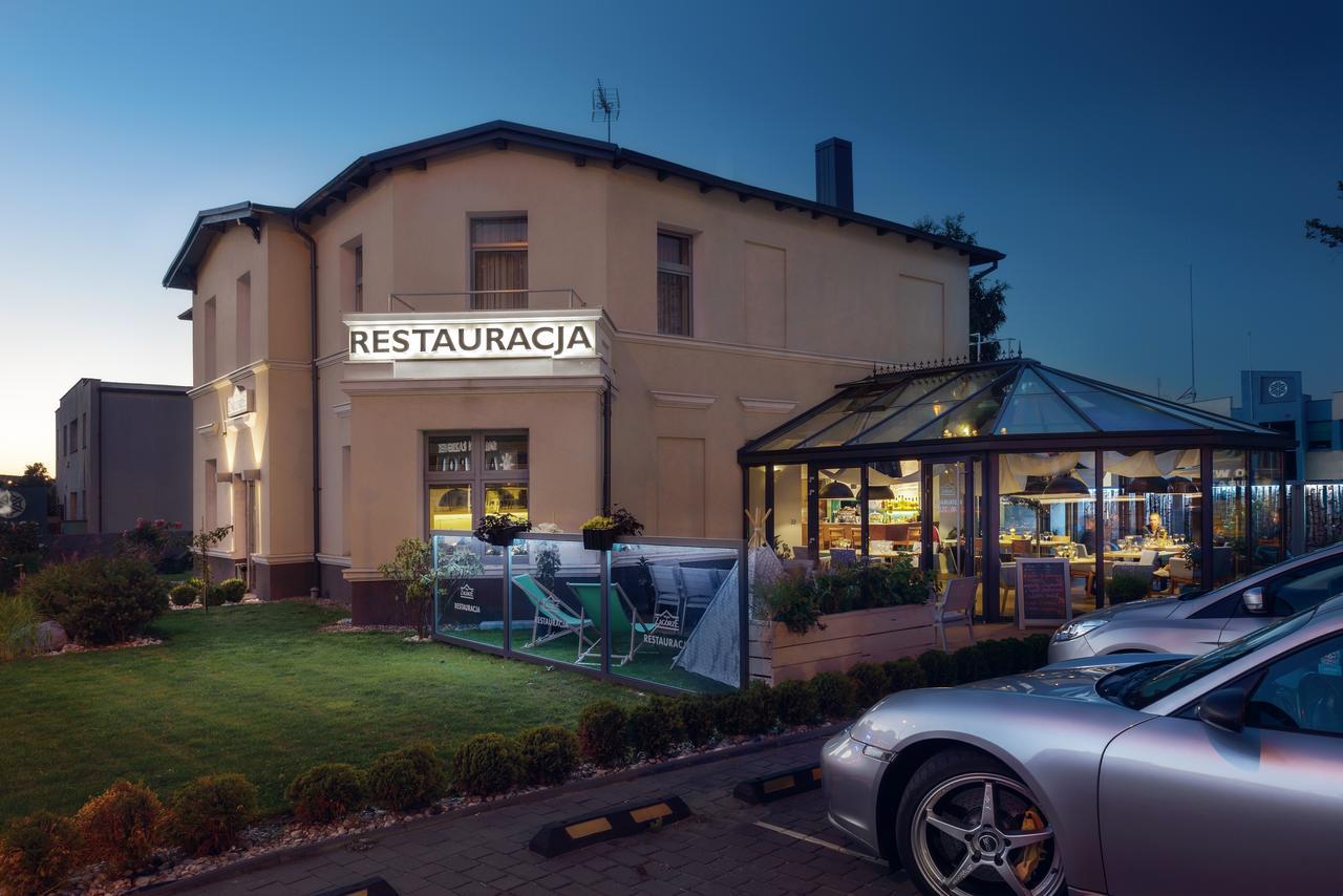 Villa Zagorze Румя Екстериор снимка