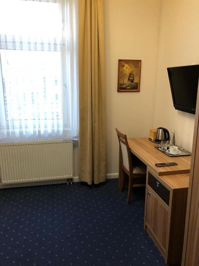 Villa Zagorze Румя Екстериор снимка
